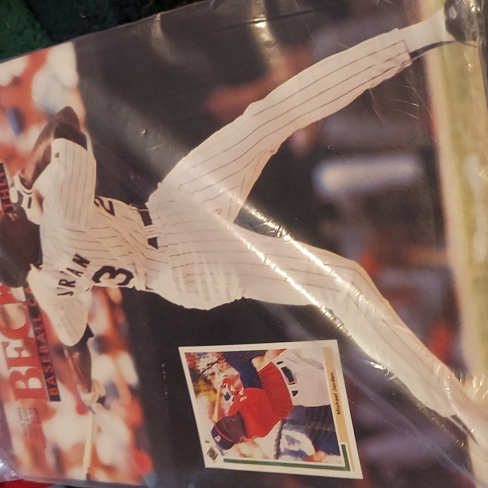 Vintage baseball cards! Vintage micheal Jordan! Beckett monthly from 4/94